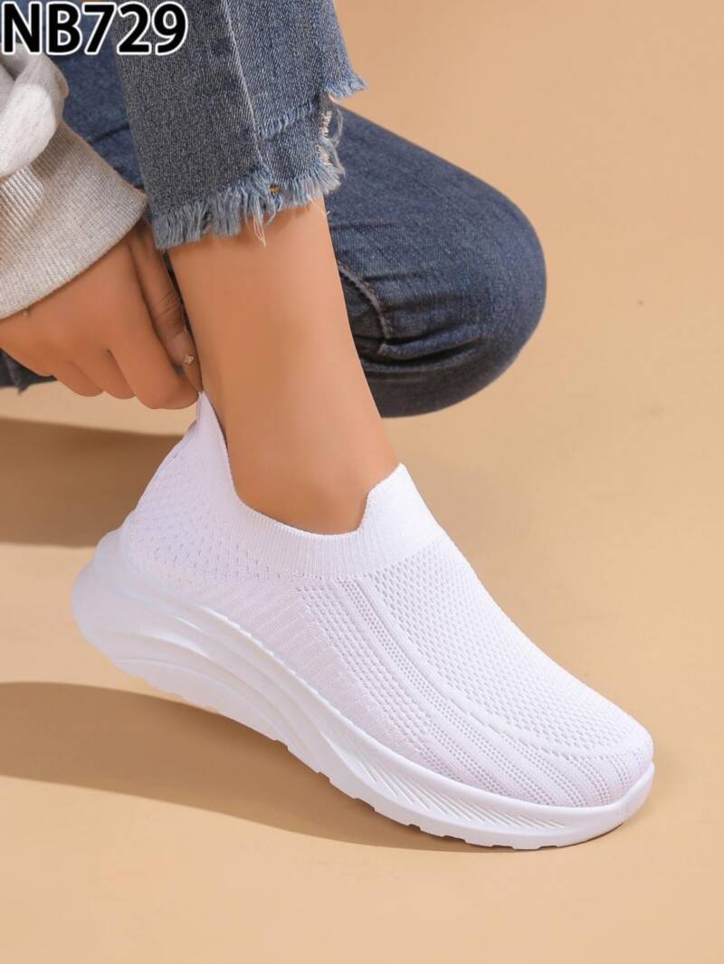 Buty sportowe damskie Roz 36-41/ 12 par